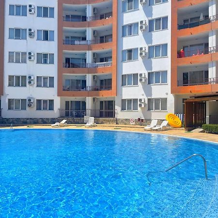 Riviera Fort Beach Apartments By Kalina Resort, Ravda ภายนอก รูปภาพ