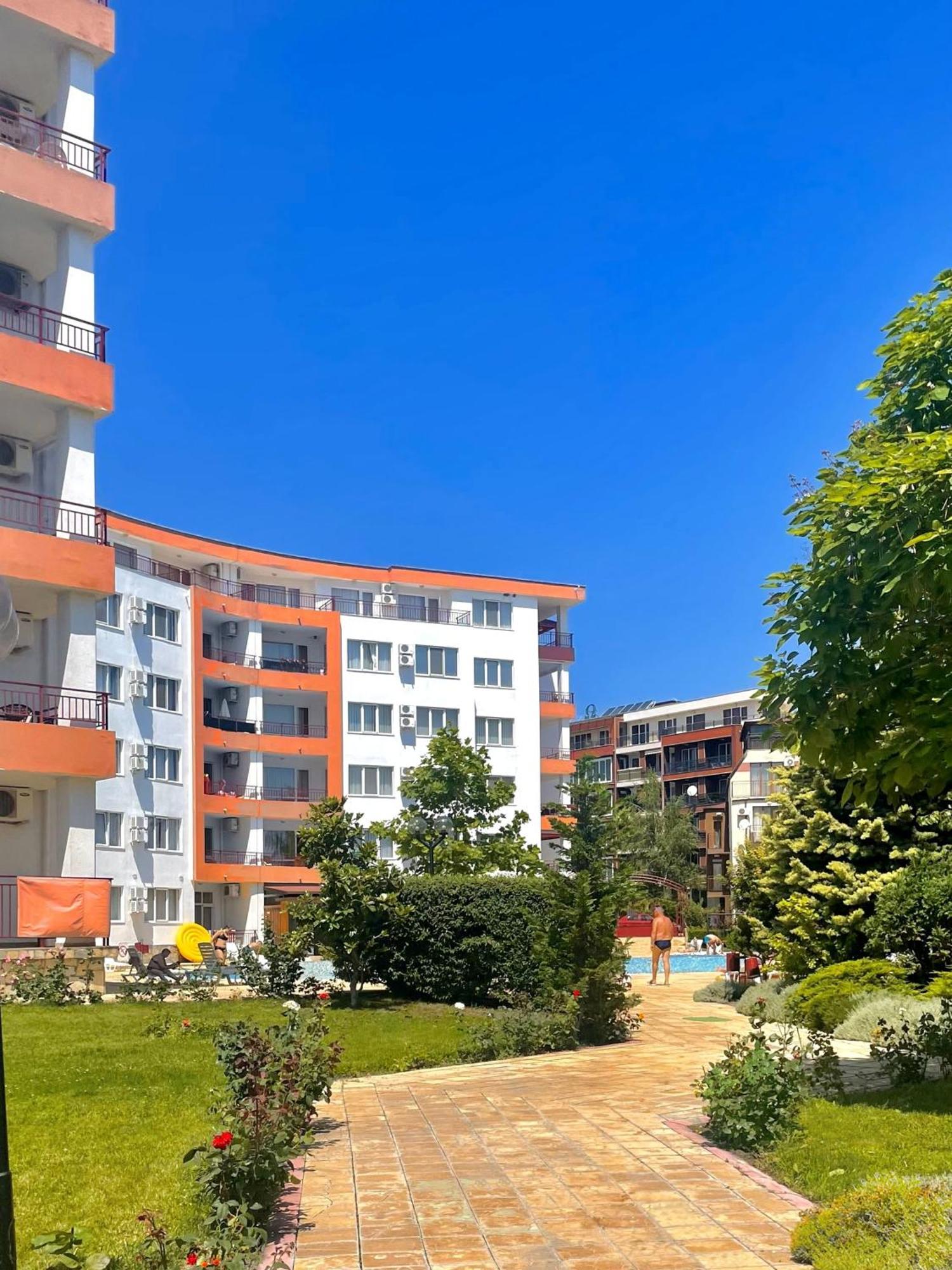 Riviera Fort Beach Apartments By Kalina Resort, Ravda ภายนอก รูปภาพ