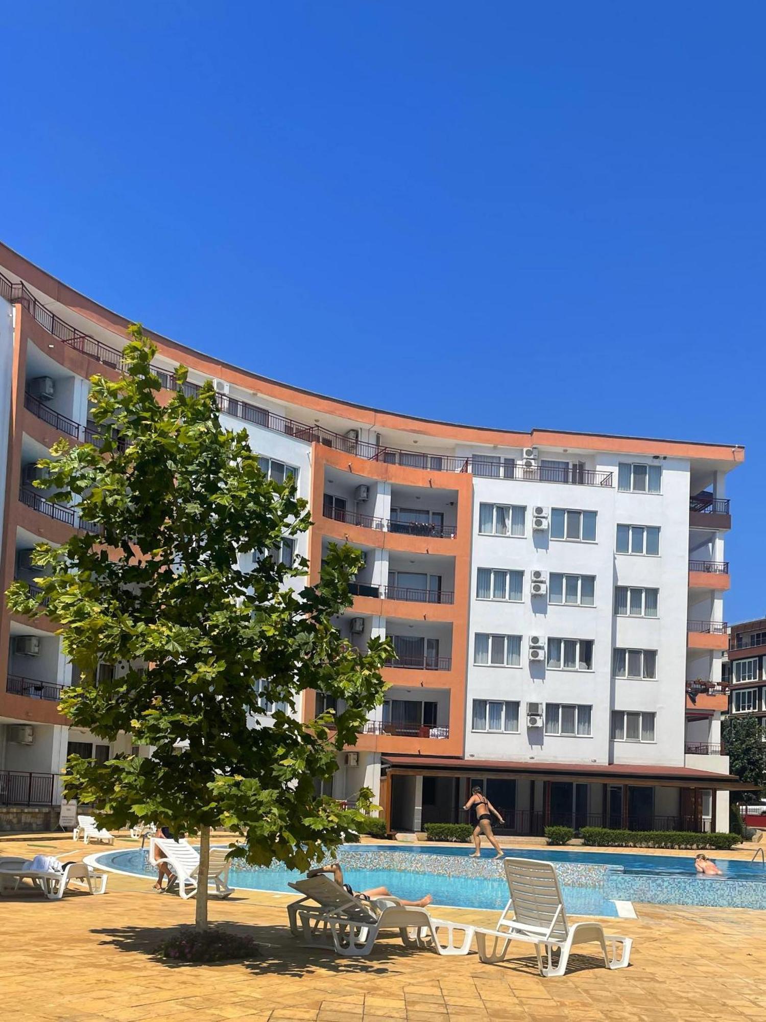 Riviera Fort Beach Apartments By Kalina Resort, Ravda ภายนอก รูปภาพ