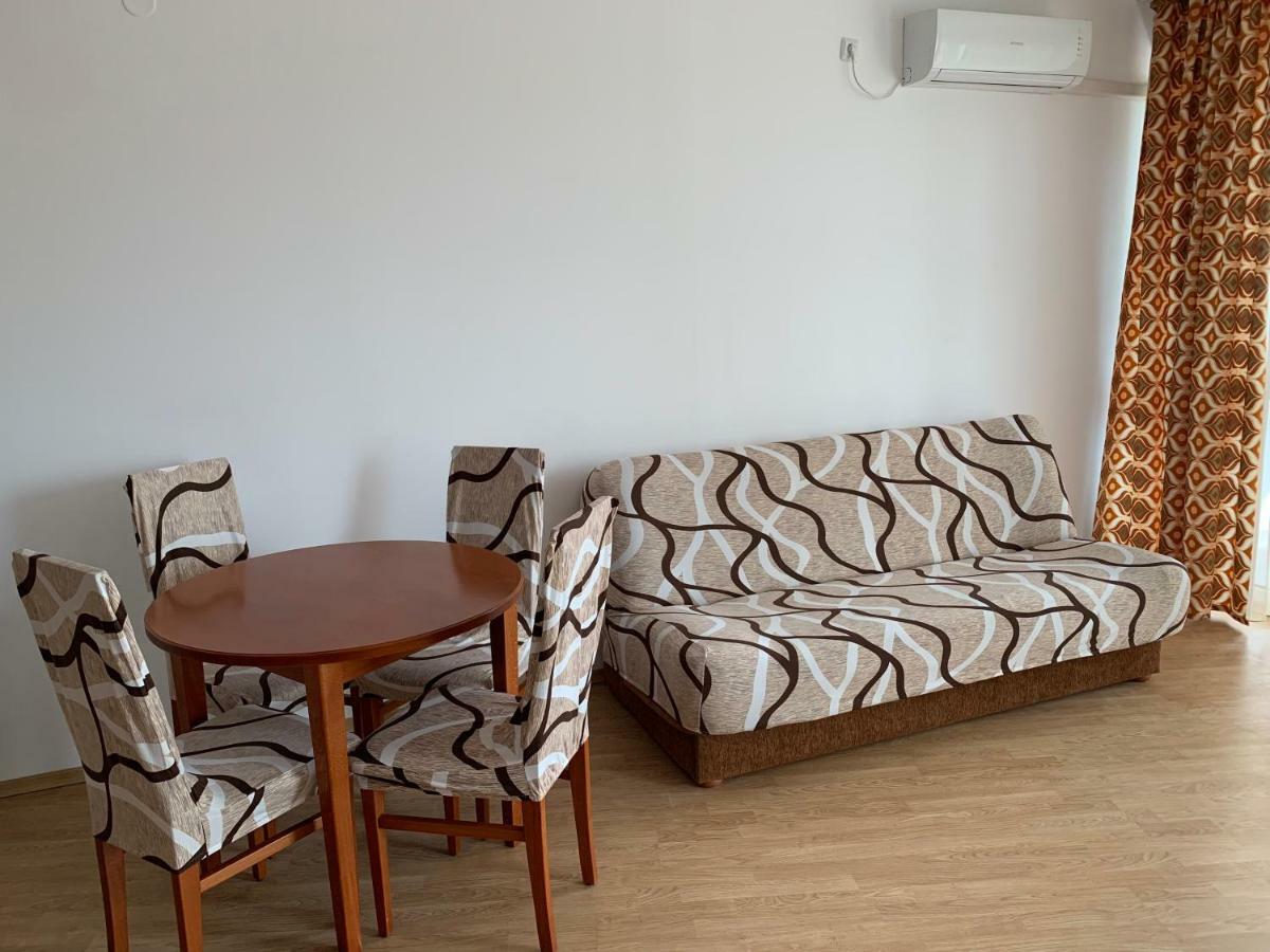 Riviera Fort Beach Apartments By Kalina Resort, Ravda ภายนอก รูปภาพ